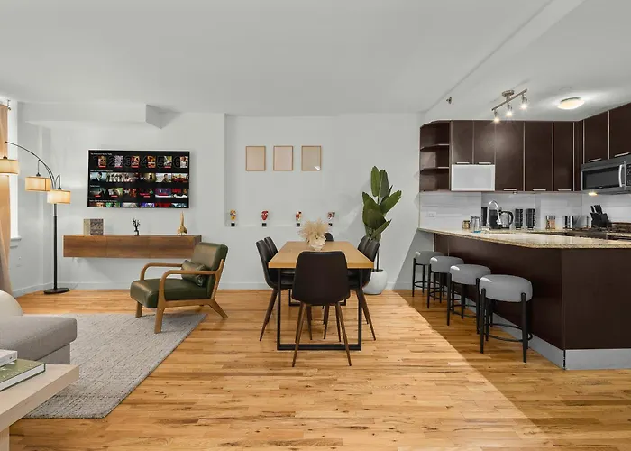 Modern 2Br Steps From New York\'S Iconic Broadway